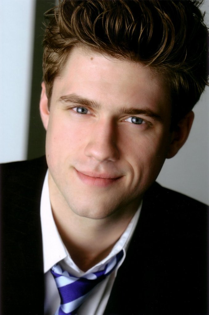 29Aarontveit