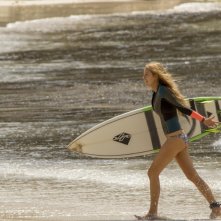 Paradise Beach - Dentro l'incubo: Blake Lively in un'inquadratura del film