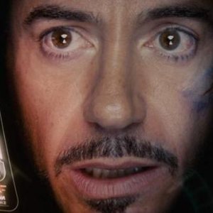 Iron Man 2: un primo piano di Robert Downey Jr.