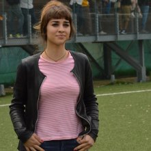 I babysitter: Simona Tabasco davanti ai fotografi