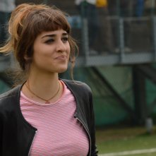 I babysitter: Simona Tabasco posa per i fotografi sul set