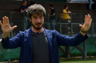 I babysitter: Paolo Ruffini scherza con i fotografi
