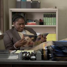 Orange is the New Black: l'attrice Danielle Brooks in una foto della quarta stagione