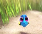Alla ricerca di Dory: nelle nuove clip anche baby Dory con i genitori