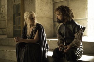 Il Trono di Spade: Emilia Clarke e Peter Dinklage in una foto di The Winds of Winter