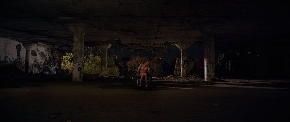 It Follows: una scena del film di David Robert Mitchell