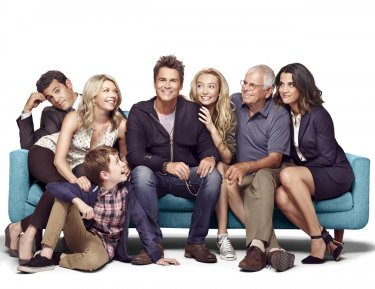 The Grinder, il cast in un'immagine promozionale