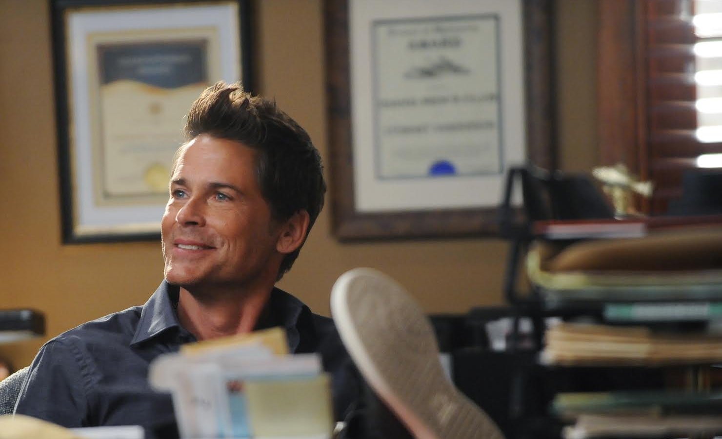 Rob Lowe in una sequenza della sitcom The Grinder