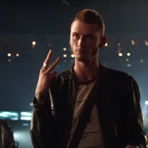 Roadies: Machine Gun Kelly interpreta Wesley