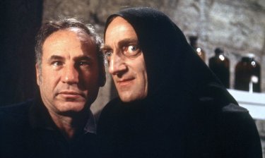 Mel Brooks con Marty Feldman sul set di Frankenstein jr.