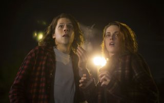 American Ultra: Kristen Stewart e Jesse Eisenberg sembrano spaventati