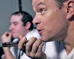 Matt Damon affida una missione di spionaggio a sconosciuti per scherzo