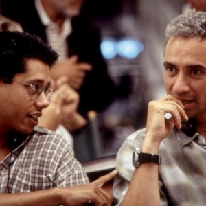 Independence Day: Roland Emmerich e Dean Devlin sul set del film