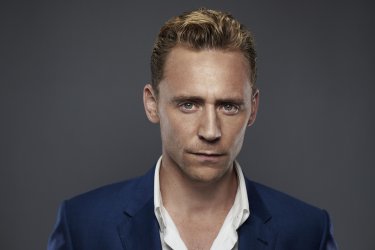 Uno scatto promozionale di Tom Hiddleston