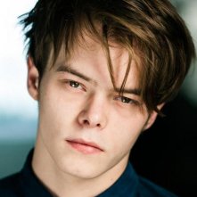 Locandina di Charlie Heaton