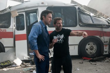 Batman v Superman: Dawn of Justice, Ben Affleck insieme al regista Zack Snyder sul set del film