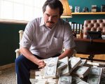 Narcos 2: il fratello di Pablo Escobar vuole vedere per primo lo show