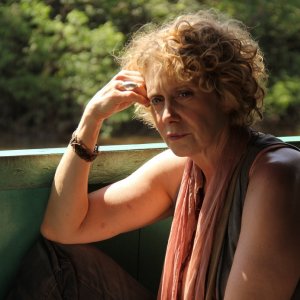 Toxic Jungle: Camila Perissé in una scena del film