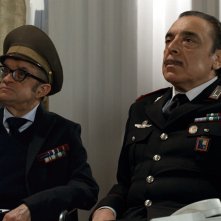 Complimenti per la connessione: gli attori Francesco Scali e Nino Frassica