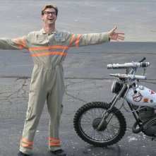 Ghostbusters: Chris Hemsworth in un momento del film