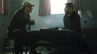 Mr. Robot: Christian Slater e Rami Malek in eps2.0_unm4sk.tc