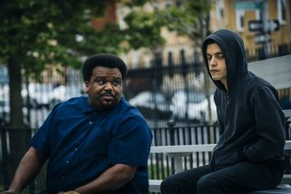 Mr. Robot: un'immagine della première eps2.0_unm4sk.tc