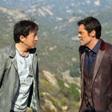 Skiptrace - Missione Hong Kong: Johnny Knoxville e Jackie Chan in un momento del film