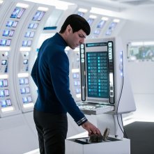 Star Trek Beyond: Zachary Quinto in un'inquadratura del film
