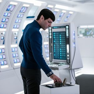 Star Trek Beyond: Zachary Quinto in un'inquadratura del film