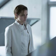 Equals: Kristen Stewart in una scena del film