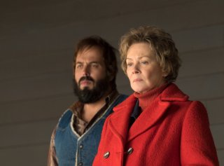 Fargo: Jean Smart in una scena della seconda stagione serie