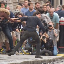 The Mummy: Tom Cruise e Annabelle Wallis in fuga sul set