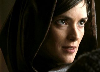 Star Trek: Winona Ryder in un primo piano tratto dal film