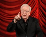 Michael Caine: 'Ho dovuto cambiare nome per colpa dei terroristi'