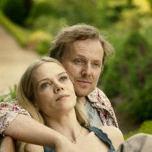 1001 Grams: Laurent Stocker e Ane Dahl Torp in una scena del film