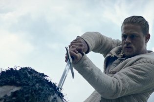 King Arthur: Legend of the Sword - Trailer Comic-Con
