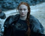 Il Trono di Spade: Sophie Turner 'maledetta' da una fan al Comic Con!