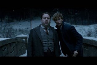 Fantastic Beasts and Where to Find Them - Comic-Con Trailer 