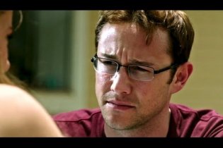 Snowden - Comic-Con trailer