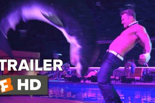Sharknado 4: The 4th Awakens - Trailer