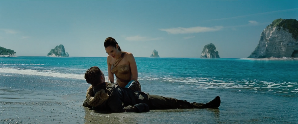 Wonder Woman: Gal Gadot e Chris Pine dal primo trailer del film