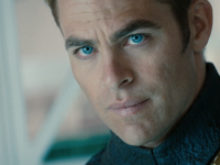 Sulla scia di Chris Pine: la testa calda dagli occhi di ghiaccio