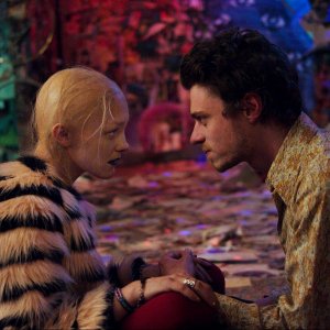 Are We Not Cats: un momento del film