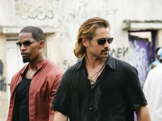 Jamie Foxx e Colin Farrell in una scena del film Miami Vice
