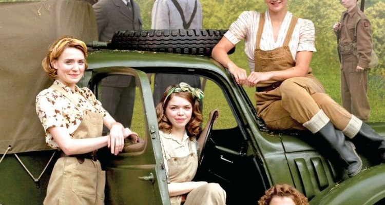 land girls on netflix