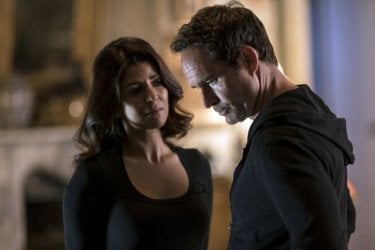 Wayward Pines: Jason Patric e Nimrat Kaur in Bedtime Story