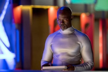 Wayward Pines: Djimon Hounsou 	Djimon Hounsou è CJ Mitchum in Bedtime Story