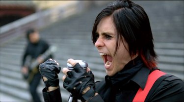 Jared Leto nel video dei 30 Seconds to Mars From Yesterday