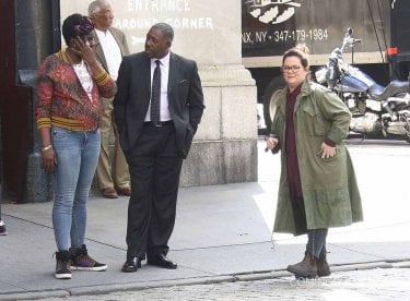 Ghostbusters: Ernie Hudson sul set con Leslie Jones e Melissa McCarthy