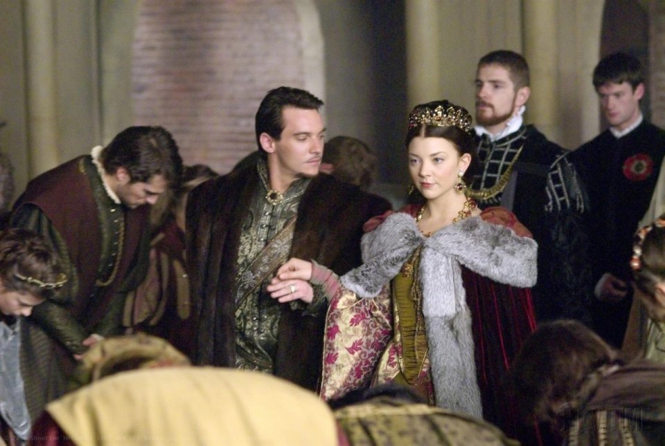 Jonathan Rhys Meyers e Natalie Dormer in una scena di The Tudors
